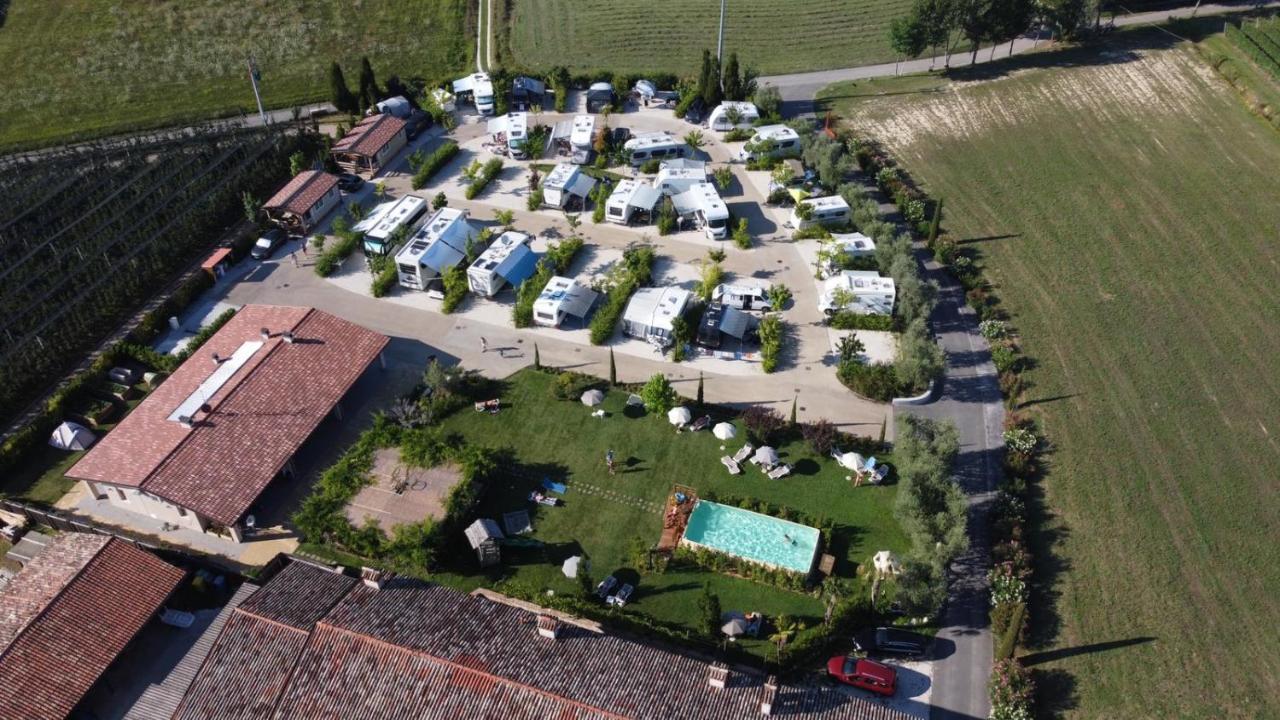 Agricamping Mabellini Orlando Ντεζεντσάνο ντελ Γκάρντα Εξωτερικό φωτογραφία