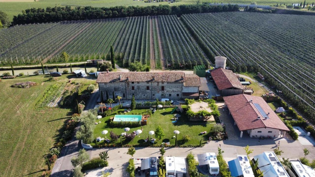 Agricamping Mabellini Orlando Ντεζεντσάνο ντελ Γκάρντα Εξωτερικό φωτογραφία